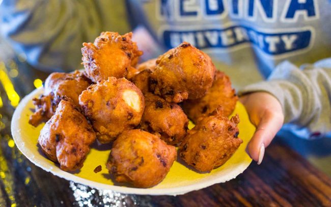 Flo's Clam Shack, seafood, restaurant, Rhode Island, seafood restaurant, clam cakes