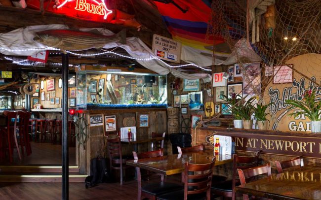 Flo's Clam Shack, seafood, restaurant, Rhode Island, seafood restaurant, Flo's Clam Shack Interior