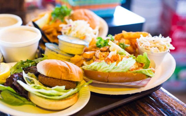 Flo's Clam Shack, seafood, restaurant, Rhode Island, seafood restaurant, fish sandwich, cole slaw, clam chowder